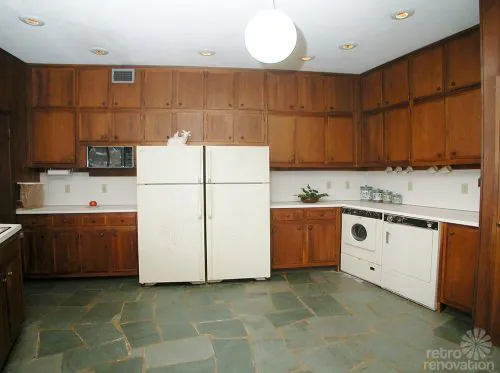 retro-kitchen-double-fridge