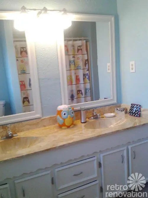 vintage-bathroom-vanity