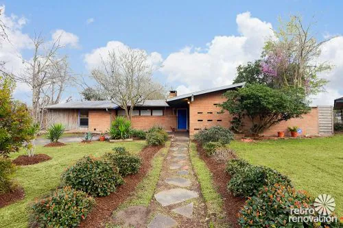 mid-century-house-exterior