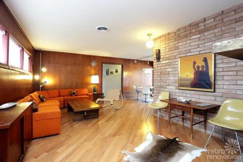 mid-century-living-room