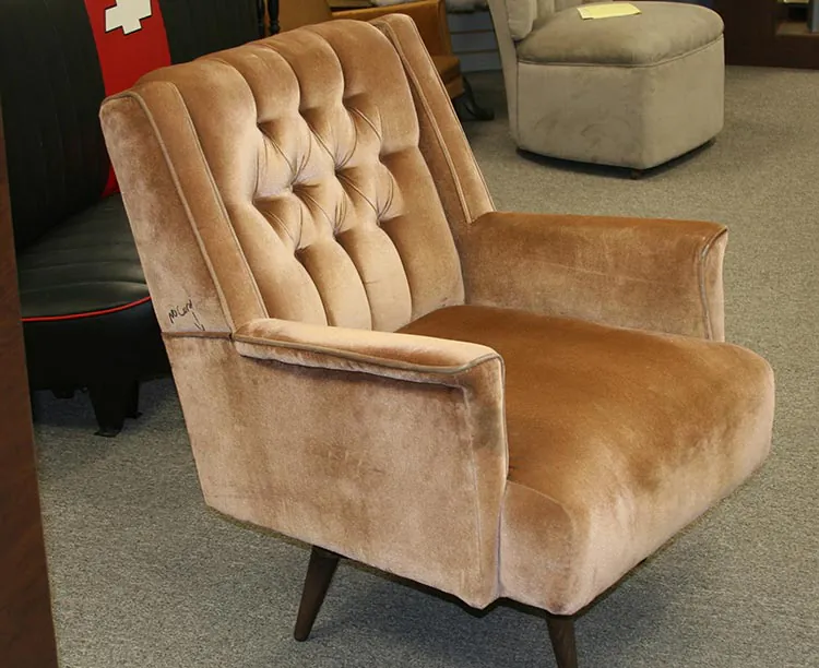 mid century modern club chair