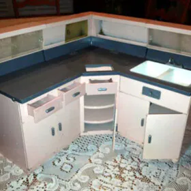 replica GE steel children's kitchen playset