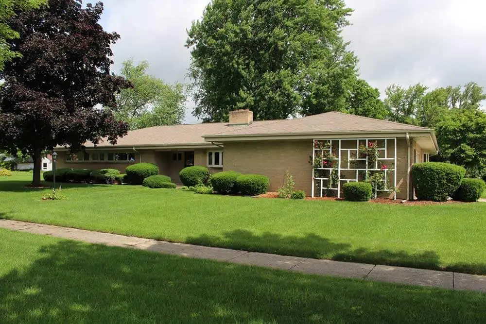 mid-century-brick-ranch-exterior