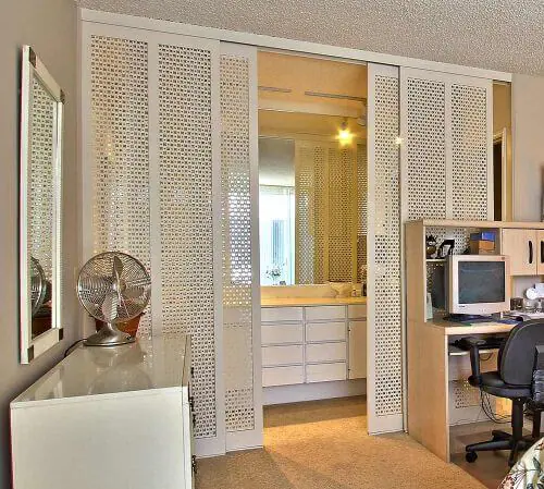 midcentury-privacy-screen