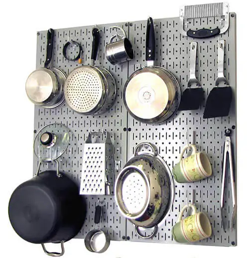 steel-pegboard-potrack