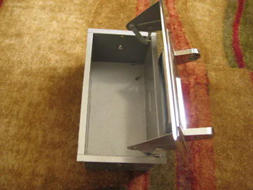 Hall-Mack-Recessed-toilet-paper-holder