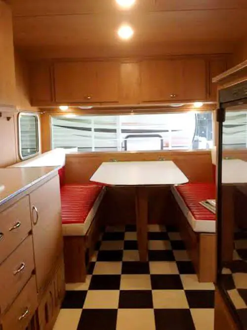 shasta airflyte interior