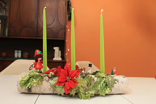 retro-modern-yule-log-centerpiece