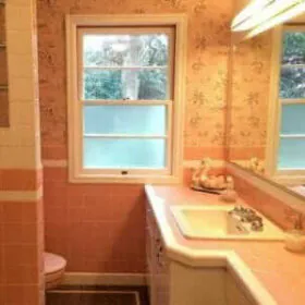 Vintage pink bathroom