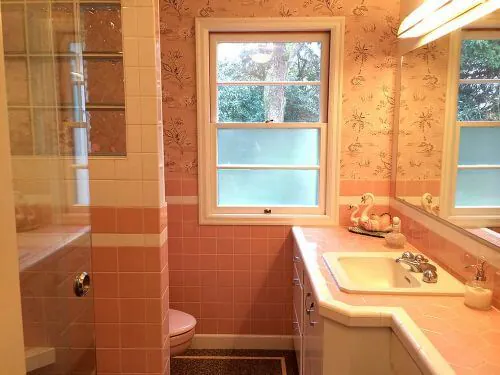 vintage pink bathroom