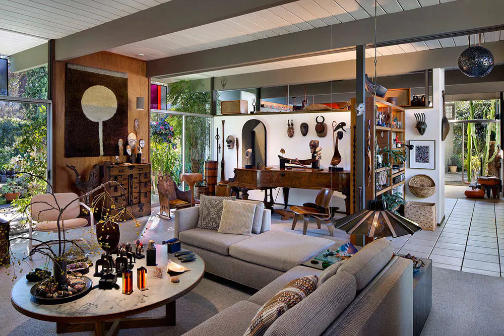 a quincy jones design eichler house living room