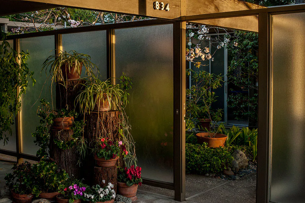 a quincy jones house eichler house atrium