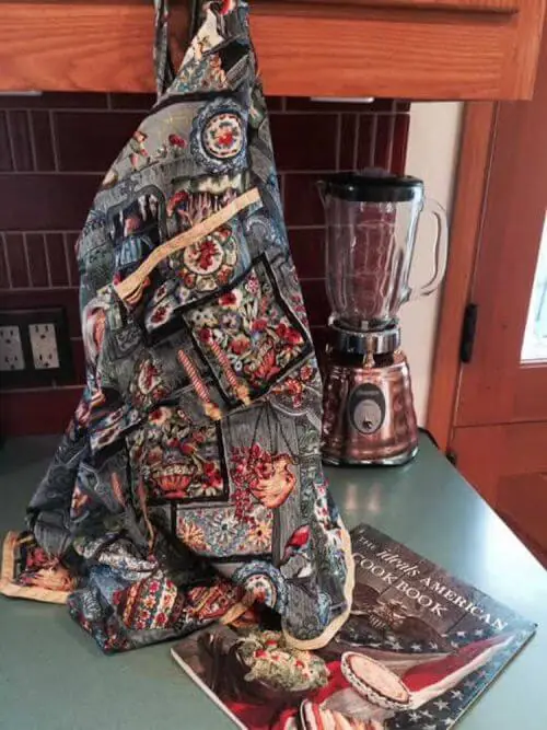 vintage-apron-early-american