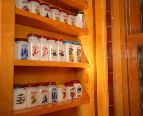 vintage kitchen
