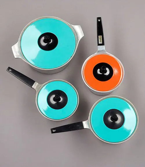 vintage symbol cookware