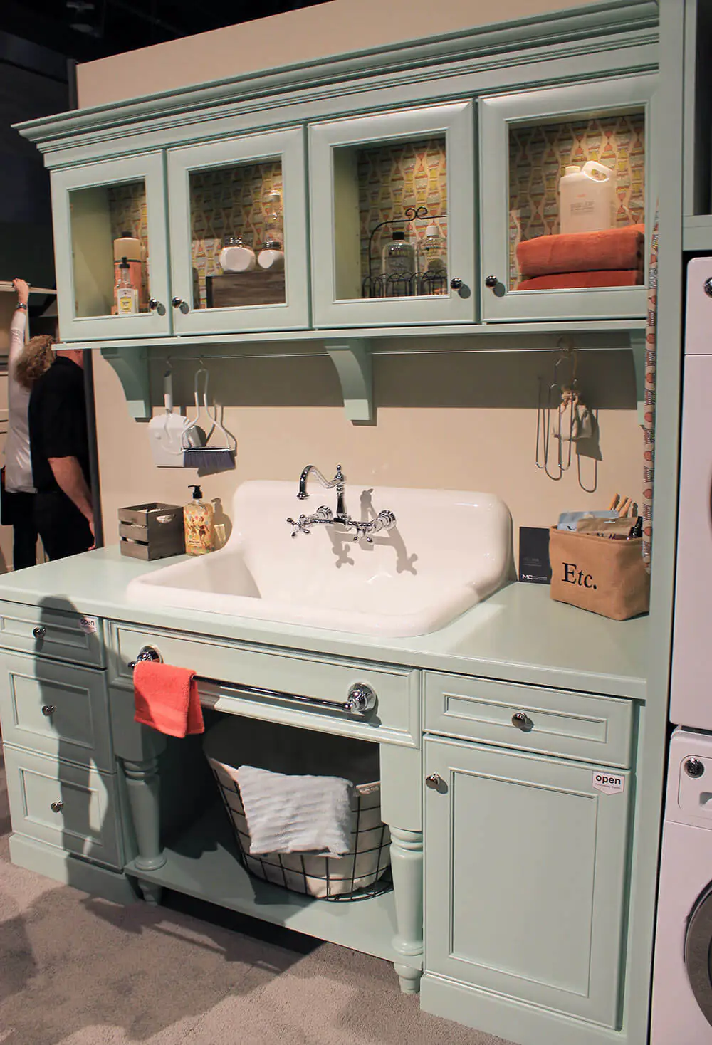 vintage style kitchen sink