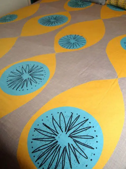 midcentury-bedspread