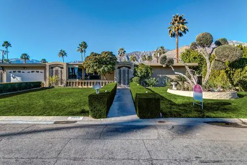 1970s palm springs house
