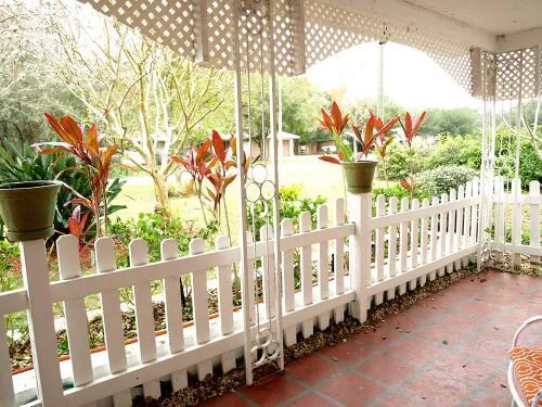 porch-vintage