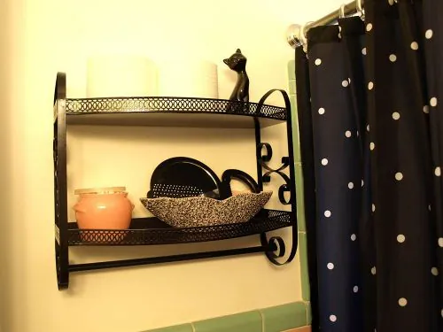 retro-bathroom
