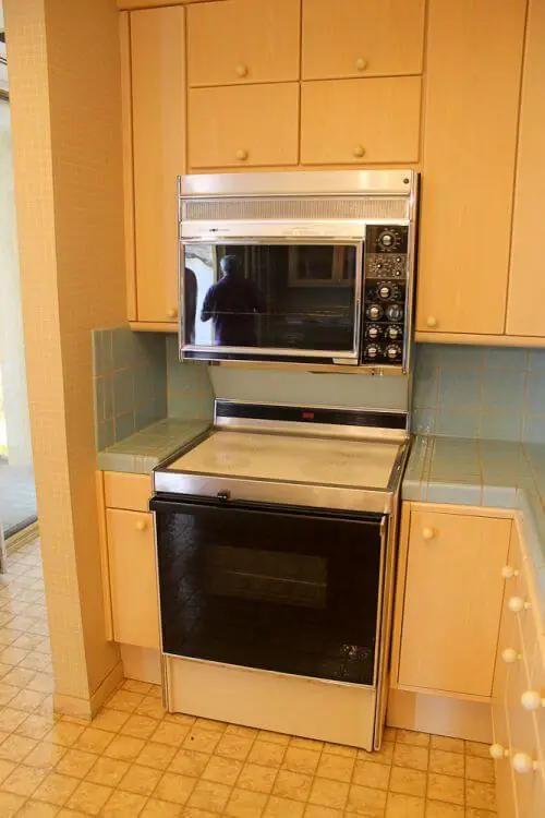 jackie-gaughan-apartment-el-cortez-1-3