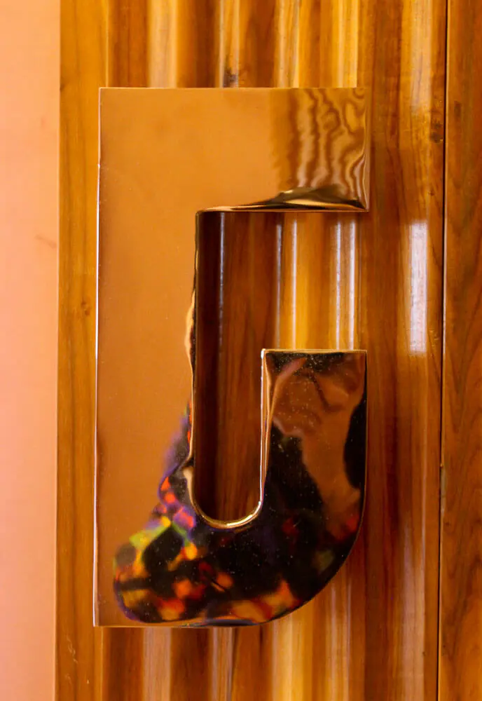 jackie gaughan penthouse apartment at the el cortez las vegas jackie-gaughan-apartment-el-cortez-6