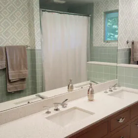 midcentury bathroom