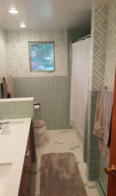 midcentury bathroom