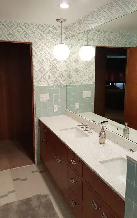 midcentury bathroom