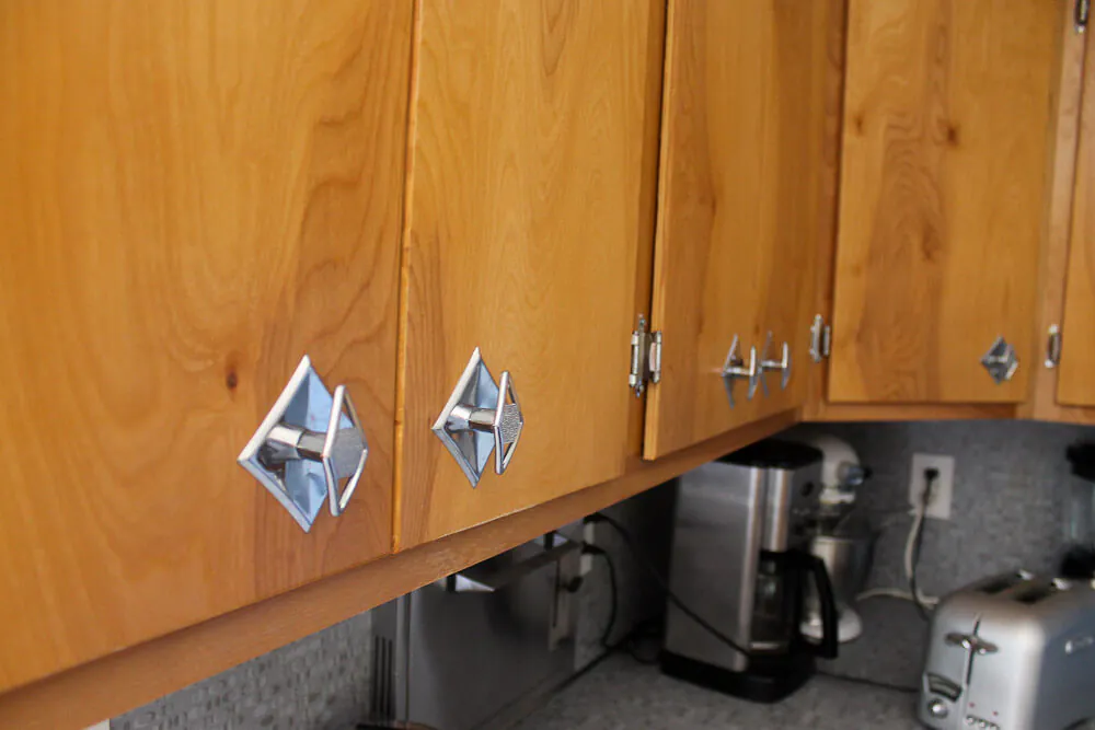 starburst kitchen cabinet pulls
