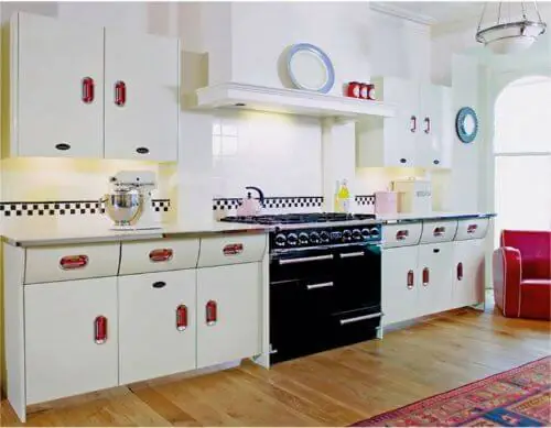english-rose-kitchen-cabinets-from-john-lewis-of-hungerford