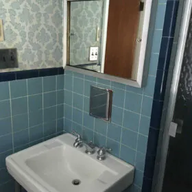 pretty blue tile bathroom