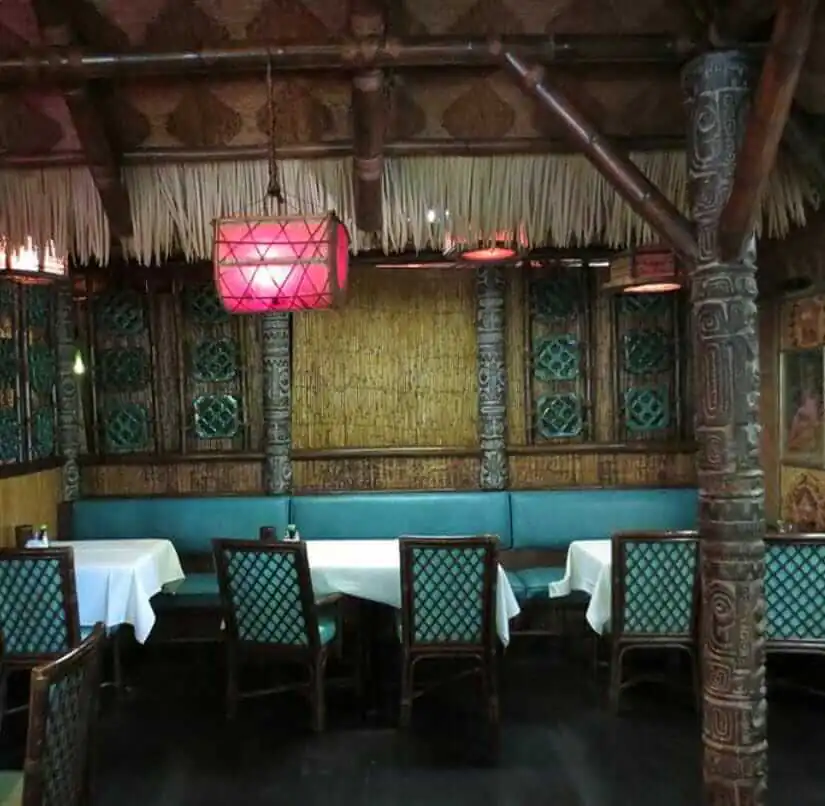 seagrass rugs seagrass squares on ceiling of mai kai
