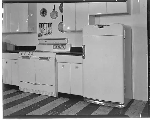 Raymond Loewy American brand steel kitchen 1951